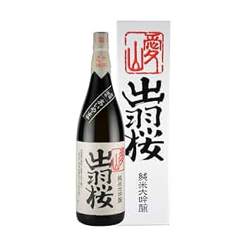 Amazon.co.jp: 出羽桜 純米大吟醸 愛山 1800ml : 食品・飲料・お酒